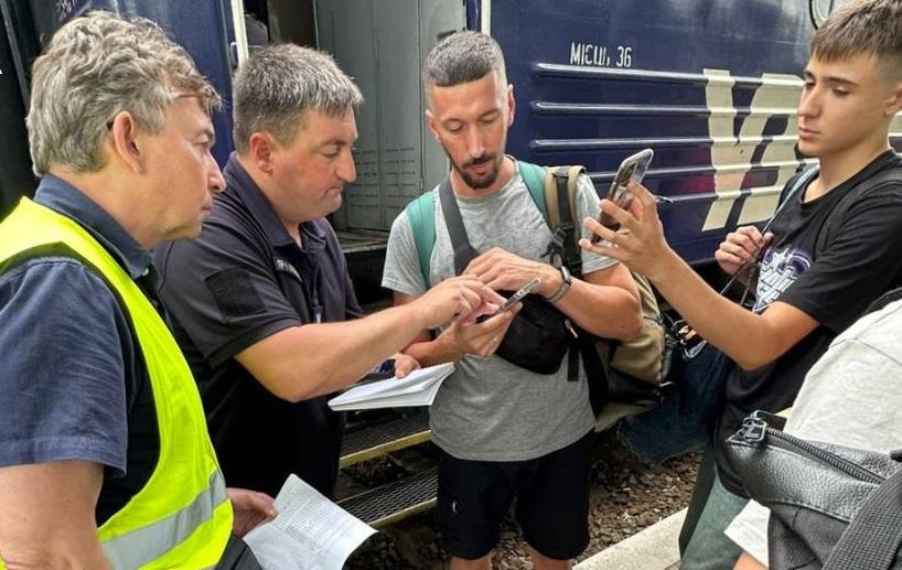 Новини бізнесу - УЗ під час перевірок пасажирів виявила тільки 0,1% порушників