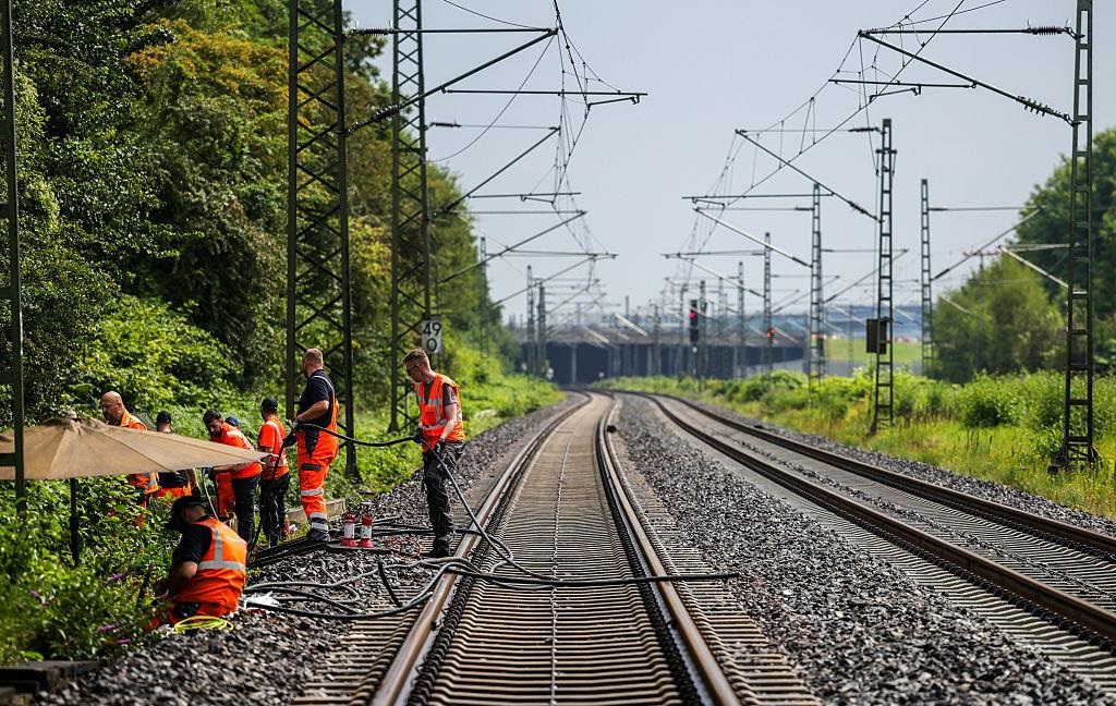 Новини світу - В Німеччині розслідують можливу диверсію на залізниці