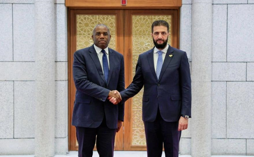 Новини світу - Велика Британія поновлює дипломатичні відносини з Сирією