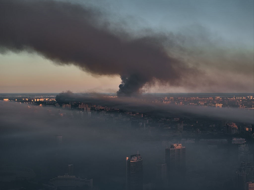Новини Києва - Внаслідок атаки Росії у Києві забруднене повітря