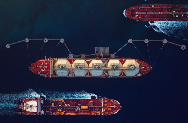 ЄС зняв санкції з японських танкерів, які перевозили російський СПГ