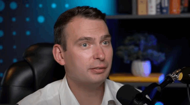 З України втекли 78 чоловіків-“акторів цирку” – нардеп