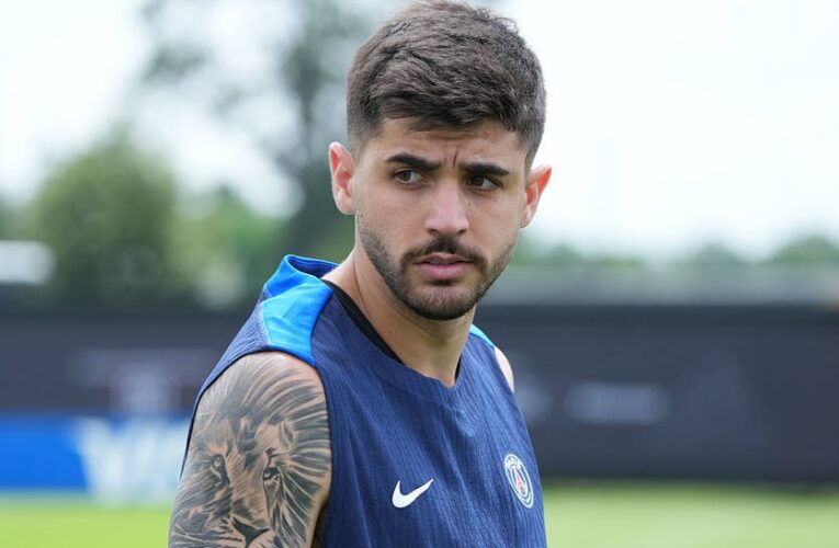 Захисник ПСЖ заявив про бажання піти з клубу