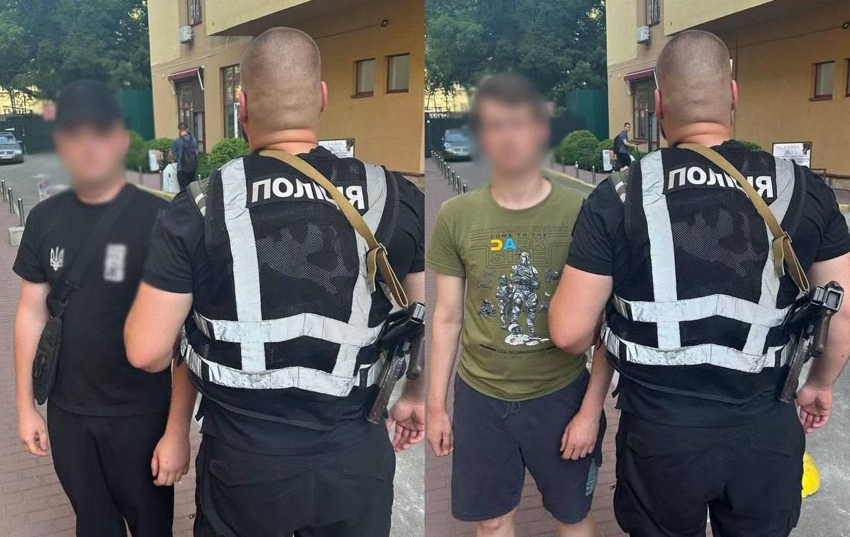 Новини Києва - Затримано двох іноземців за демонстрацію нацистської символіки у Києві