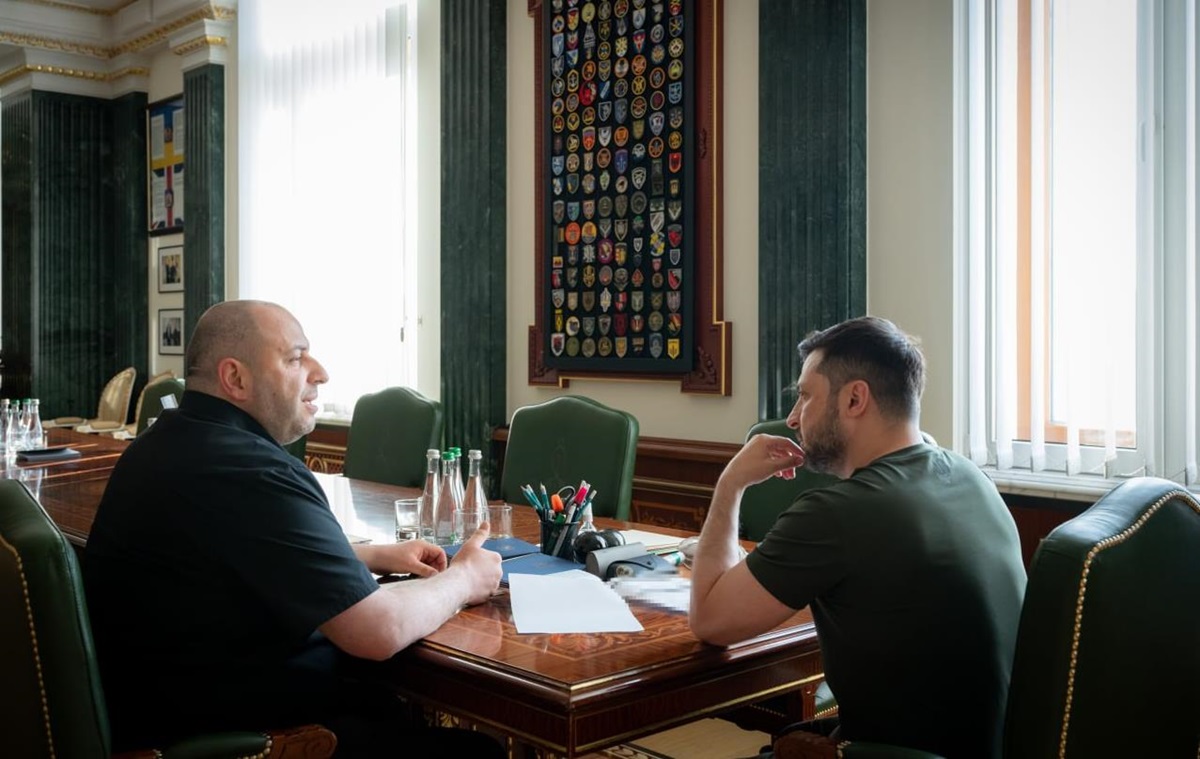 Новини України - Зеленський анонсував зміни в держінституціях