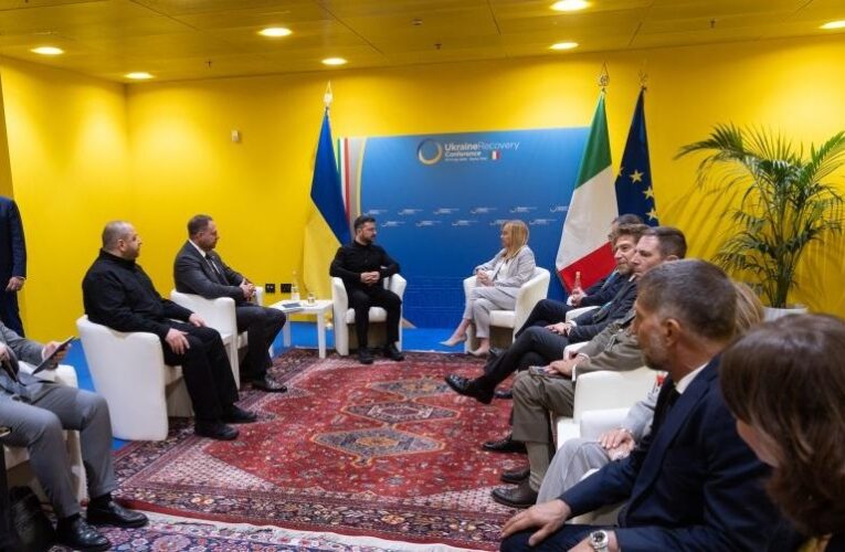 Зеленський обговорив з лідерами двох країн спільне виробництво зброї