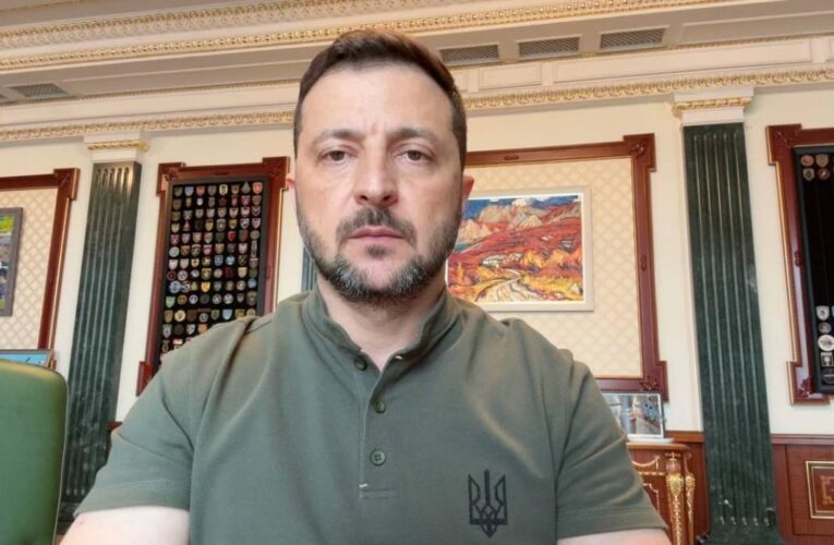 Зеленський підписав закон щодо НАБУ і САП