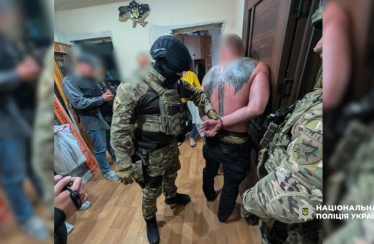 Поліцейські перекрили десятки каналів незаконного переправлення осіб за кордон