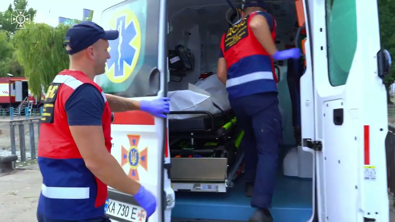 У Черкасах пройшли 5-денні масштабні тренувальні збори рятувальників в акваторії річки Дніпро