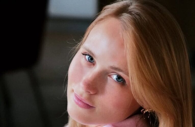 Анна Кошмал розповіла, чому не може схуднути після других пологів