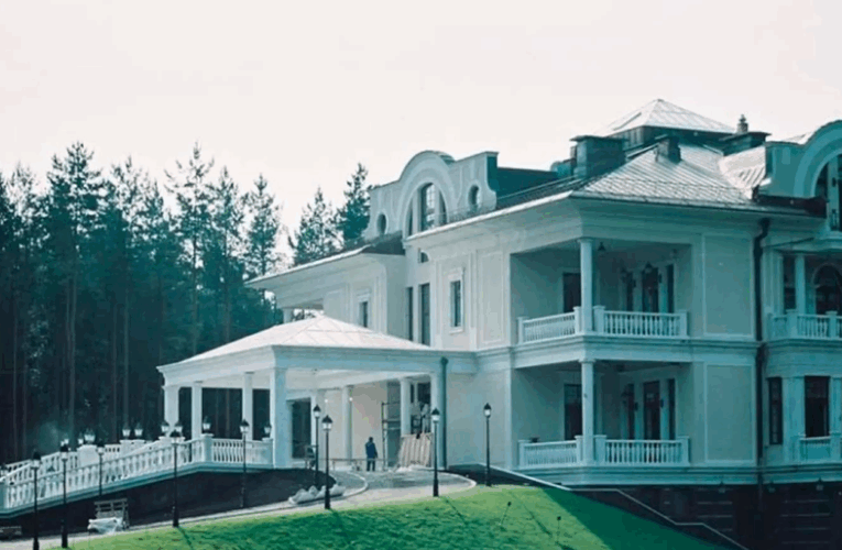 Біля резиденції Путіна на Валдаї знайшли 12 систем ППО