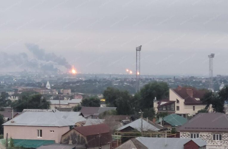 БПЛА атакували НПЗ у Сизрані – соцмережі