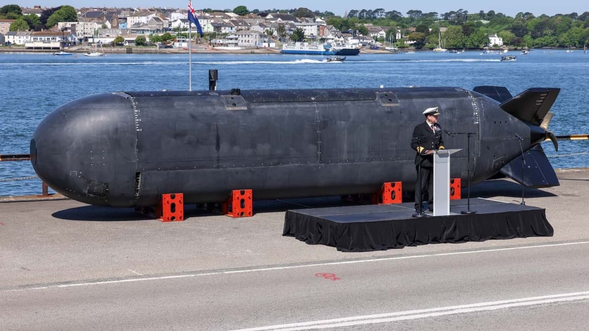 Новини світу - Британія випробувала підводний дрон, керуючи ним з іншого кінця світу