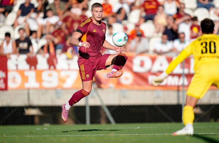 Довбик зміг проявити себе у спарингу Роми після кволості м&rsquo;язів