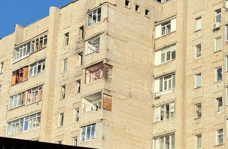 Дрони РФ вдруге атакували Суми: є потерпілі