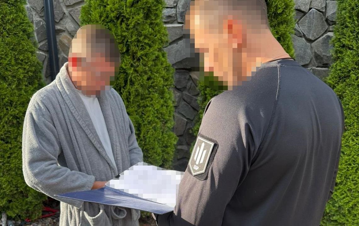 Новини України - Екскерівника ДСНС Київщини підозрюють у привласненні коштів