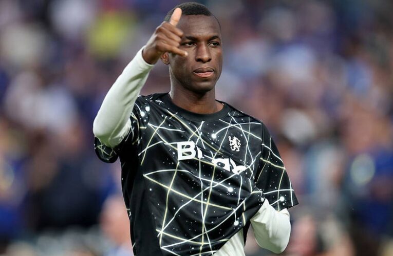 Форварда Челсі відкликають назад з оренди: його агент коментує