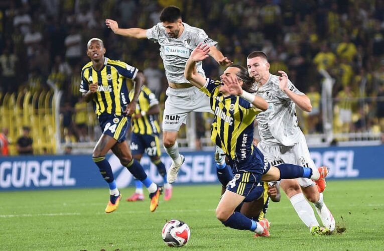 Гра Сироти в першому матчі за турецький Коджаеліспор була посередня