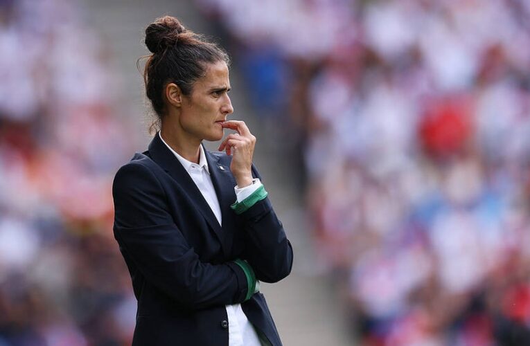 Іспанія оголосила про відставку свого головного тренера