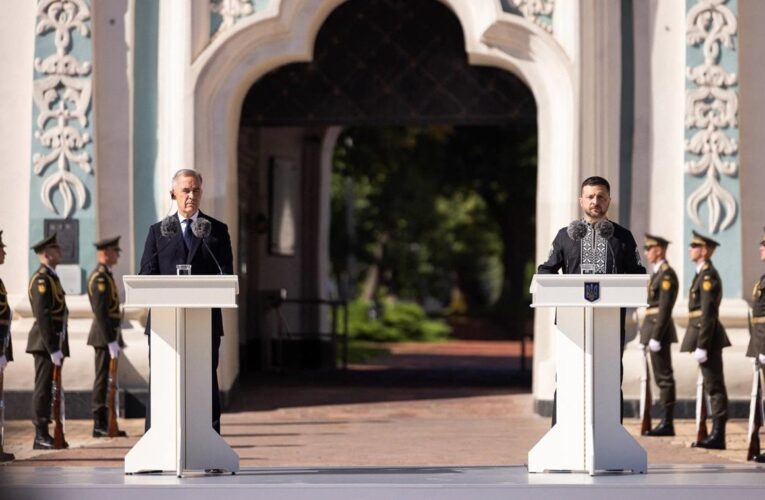 Канада передасть Україні зброю на $700 млн