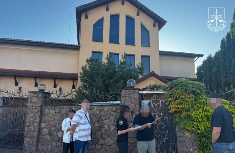 Керівника держпідприємства Плесо підозрюють у розтраті 1,7 млн грн