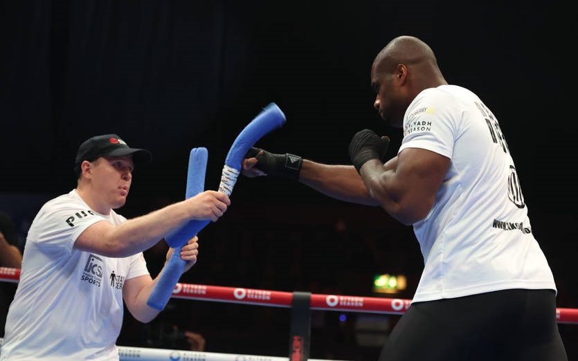 Новини спорту - Кінець співпраці: тренер Дюбуа пішов з команди