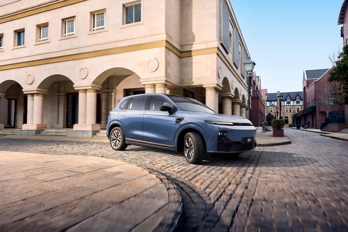 Авто новини - Китайський кросовер Leapmotor B10 офіційно дебютував в Європі