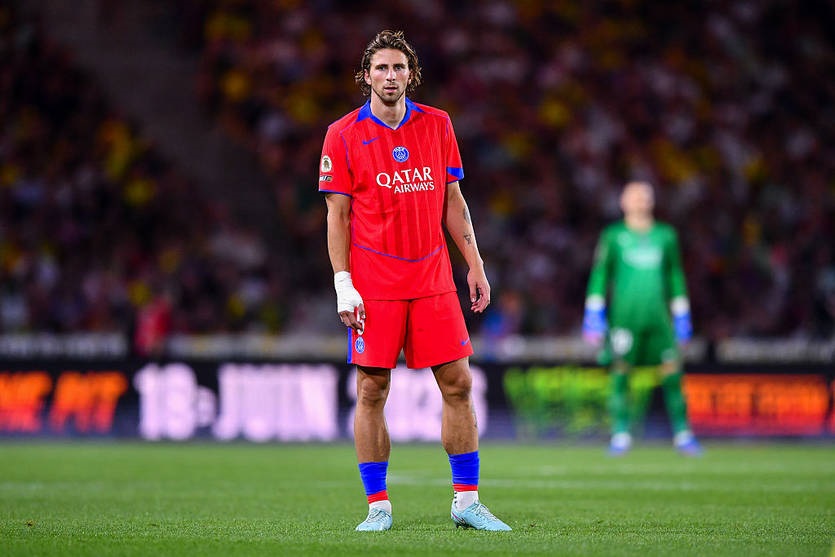 Новини спорту - Колишній форвард ПСЖ прокоментував дебют Забарного