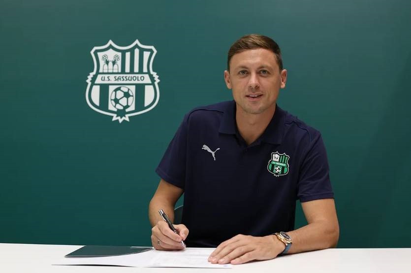 Новини спорту - Колишня зірка Челсі та Манчестер Юнайтед перейшов у Сассуоло