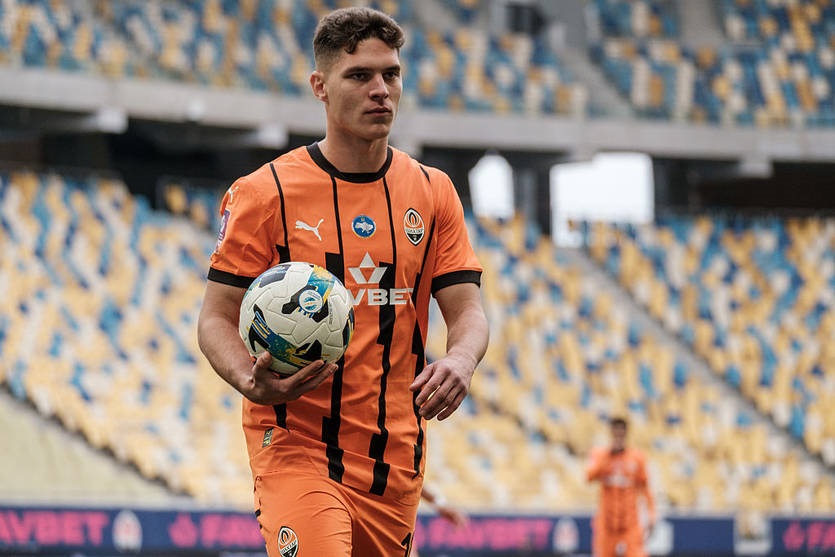 Новини спорту - Контракт Судакова з Бенфікою: джерело розкрило деталі