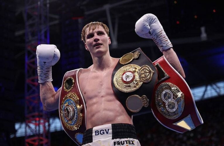 Лапін розкрив плани Усика щодо кількості майбутніх поєдинків