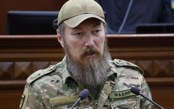 “Мадяр” порадив Сіярто “запхати в дупу” запроваджені санкції