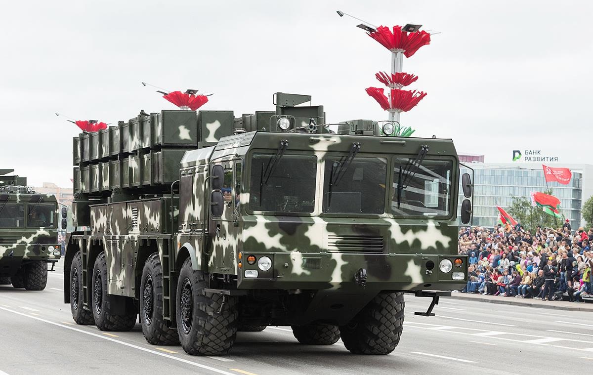 Новини світу - Мінськ планує озброїти свої ракетні системи ядерними боєголовками