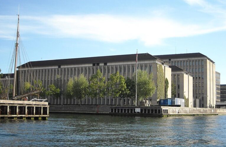 МЗС Данії викликало представника США через “секретну операцію” в Гренландії