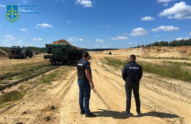 На Волині викрили масштабне розкрадання піску з кар’єру Укрзалізниці