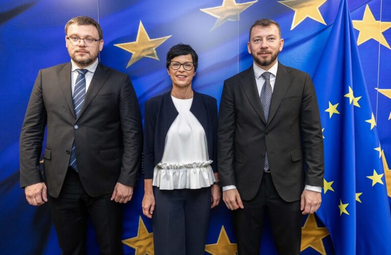 НАБУ й САП має вирішальне значення для вступу України в ЄС – єврокомісар