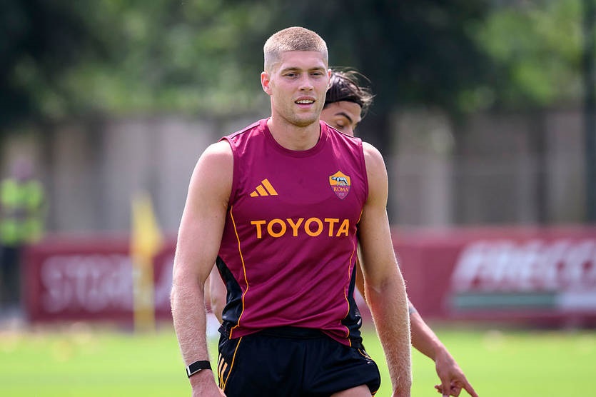 Новини спорту - Наполі хоче підписати Довбика на тривалий термін