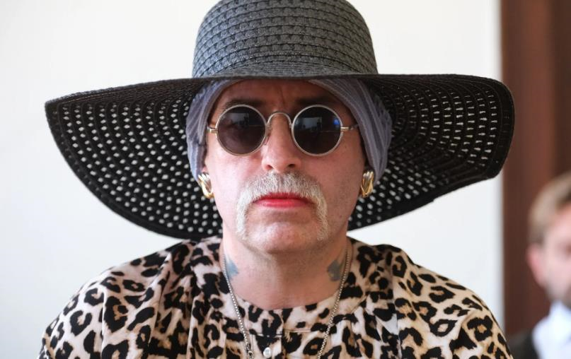 Новини світу - Німецькому неонацисту дозволять сидіти в жіночій в'язниці