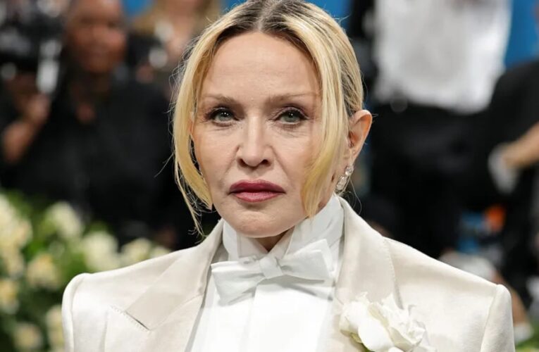 Поки ще є час: Мадонна звернулася до Папи Римського