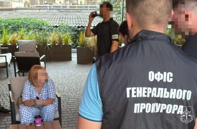 Посадовицю Одеської митниці спіймали на хабарі