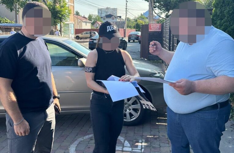 Посадовців Держпродспоживслужби Вінниччини спіймали на хабарі