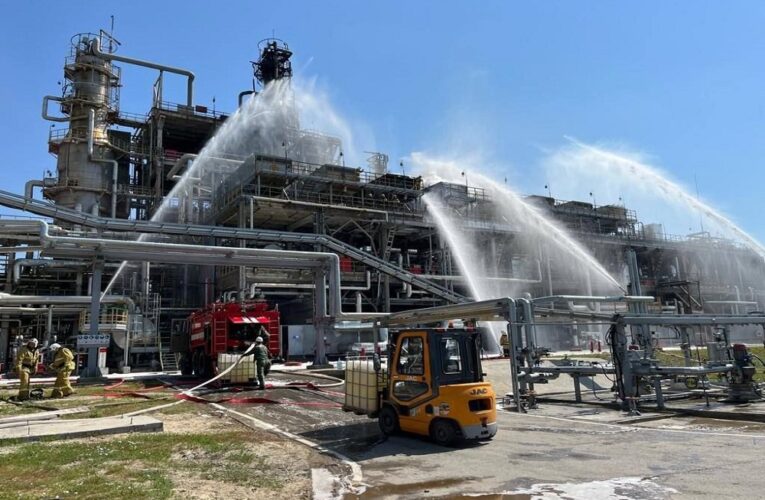 Пожежу на Новошахтинському НПЗ гасили п’ять днів