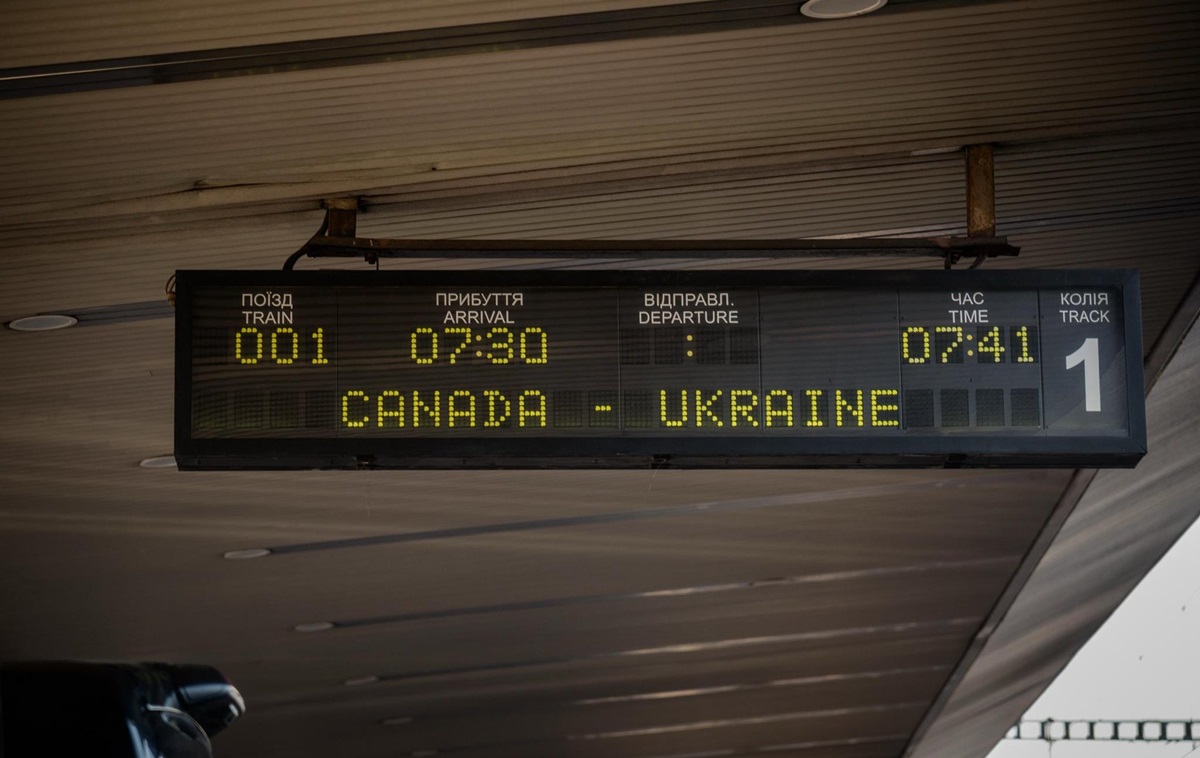 Новини України - Прем’єр-міністр Канади прибув з візитом у Київ