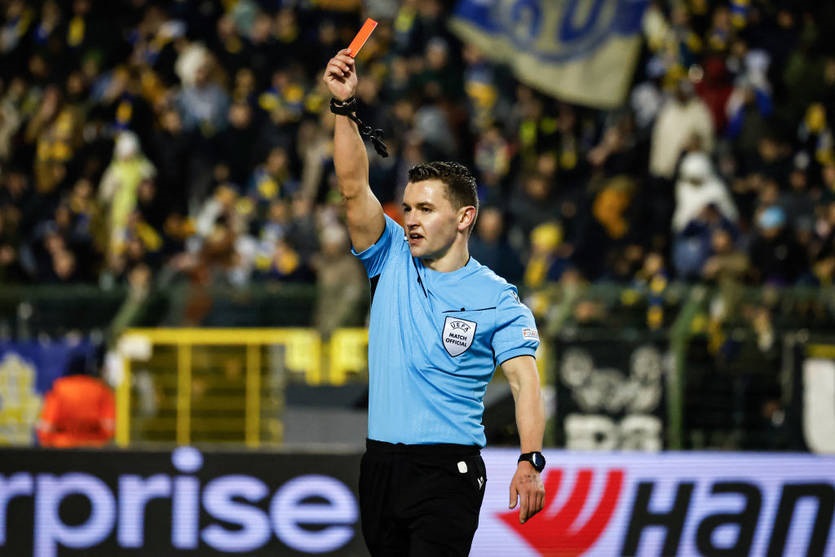 Новини спорту - Призначено арбітра на матч Шахтаря та Серветта