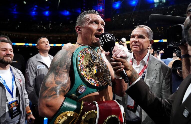 Промоутер оцінив шанси Усика у потенційному поєдинку з Майком Тайсоном