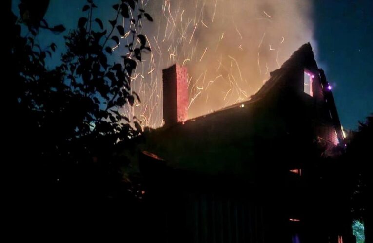 РФ обстріляла Суми: пошкоджені житлові будинки