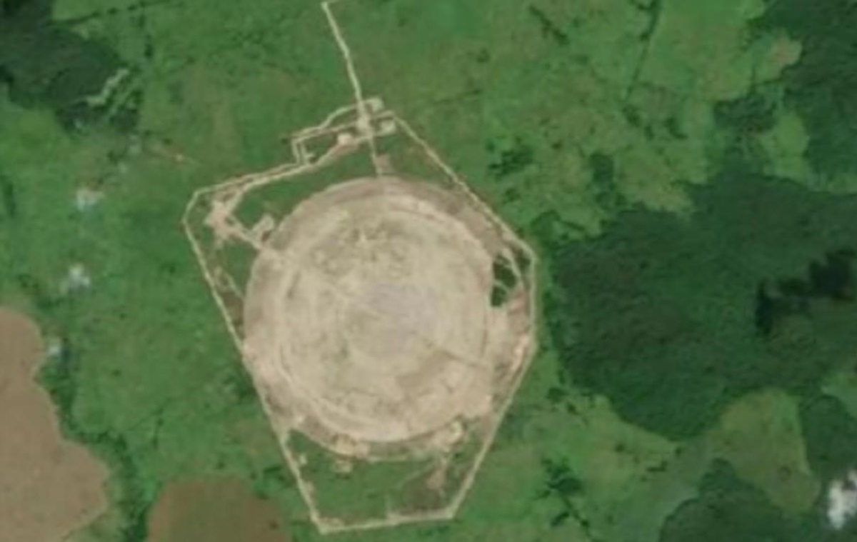 Новини України - Росія на кордоні з НАТО будує величезний військовий об'єкт - ЗМІ