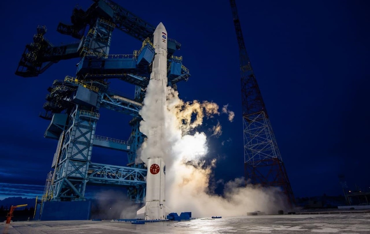 Новини світу - Росія запустила військові супутники на орбіту