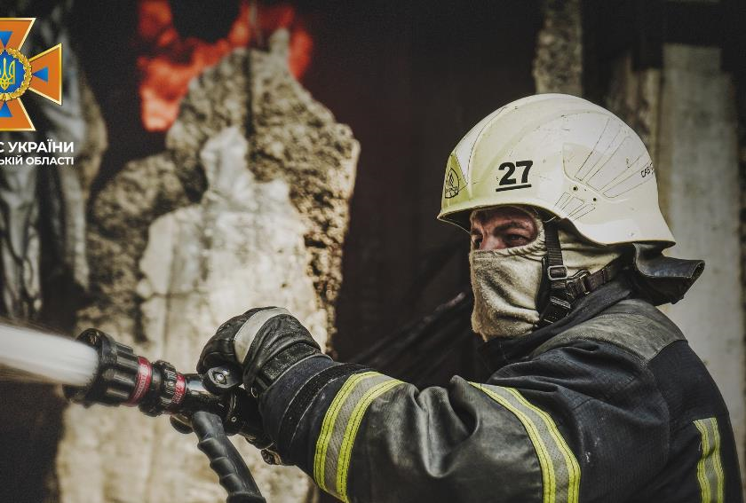 Новини України - Росіяни атакували Чугуїв, виникли пожежі