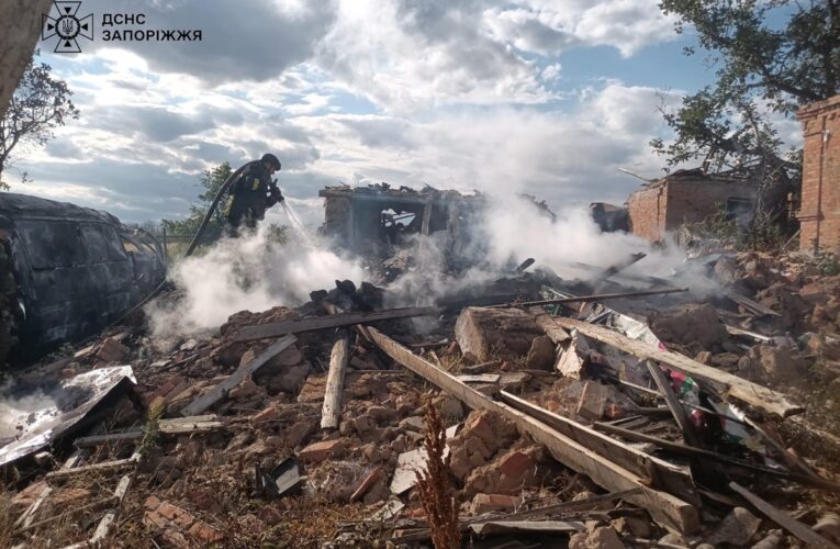 Росіяни атакували Запорізьку область, відомо про постраждалих